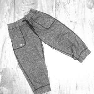 Cropped Under Armour Heat Gear Jogger ~ Size XS